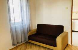 Apartament 3 camere, 75 mp, decomandat, zona UMF