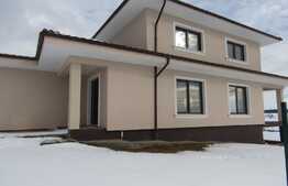 Scadere de pret! De vanzare casa individuala 183 mp, 700 mp teren, front de 18 ml, Exterior Sud!