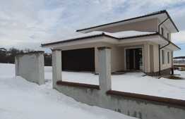 Scadere de pret! De vanzare casa individuala 183 mp, 700 mp teren, front de 18 ml, Exterior Sud!