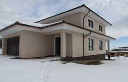 Scadere de pret! De vanzare casa individuala 183 mp, 700 mp teren, front de 18 ml, Exterior Sud!
