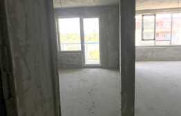 Apartament 2 camere, 56 mp, balcon 5 mp, bloc nou, semifinisat! Zona Piata 1 Mai