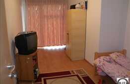 Apartament 3 camere, decomandat, 69 mp, parcare, zona Calea Baciului