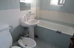 Apartament cu 3 camere, 67 mp, decomandat, zona strazii Scortarilor