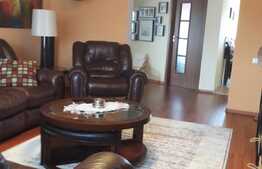 Mansarda spatioasa 92 mp, 3 camere decomandate, loc de parcare!