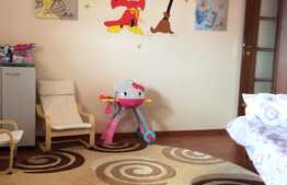 Mansarda spatioasa 92 mp, 3 camere decomandate, loc de parcare!