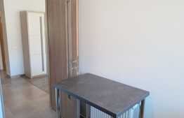 Apartament 2 camere, prima inchiriere, decomandat, zona Piata Mihai Viteazul