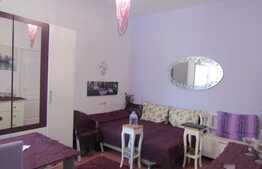 De vanzare casa cuplata, 112 mp,148 mp teren, zona centrala