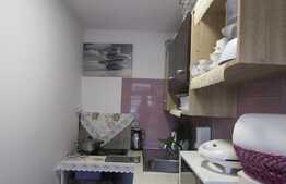 De vanzare casa cuplata, 112 mp,148 mp teren, zona centrala