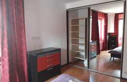 Breaking News: 100 mp, 3 camere, Zorilor