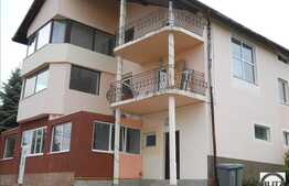 Apartament Finisat , Suprafata Generoasa , Panorama Deosebita !