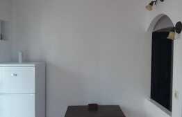 Apartament 2 camere, 50 mp, decomandat, 2 balcoane, zona strazii Donath