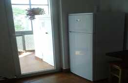 Apartament 2 camere, 50 mp, decomandat, 2 balcoane, zona strazii Donath