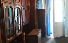 Garsoniera 30 de mp, decomandata, etaj intermediar, zona Expo Transilvania