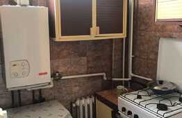 Garsoniera 30 de mp, decomandata, etaj intermediar, zona Expo Transilvania