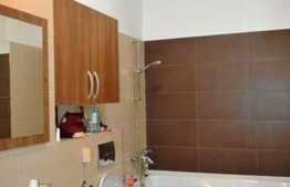Apartament cu 3 camere, 57 mp, parcare subterana, zona strazii Calea Turzii