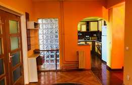 Apartament 2 camere, decomandat, 70 mp, parcare, zona Spitalului de Recuperare