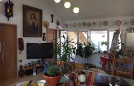 Apartament 3 camere, 82 mp, terasa 16 mp, zona strazii Colinei