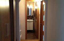 Apartament 4 camere, 76 mp, decomandat, parcare, boxa, zona Expo Transilvania