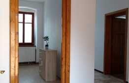 Spatiu birouri, 80 mp zona strazii Traian