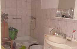 Apartament 3 camere, 70 mp, zona strazii Eroilor