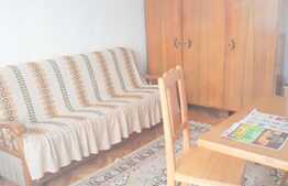 Apartament 2 camere, 48 mp, decomandat, zona Piata Flora!