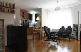 Apartament de vanzare 3 camere, 70 mp,garaj subteran! Zona VIVO!