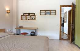 Apartament de vanzare 3 camere, 70 mp,garaj subteran! Zona VIVO!