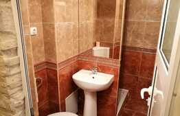 De vanzare garsoniera, 28 mp, etaj intermediar, zona Auchan