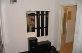 Apartament 2 camere, 42 mp, decomandat, zona strazii Mehedinti