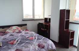 Apartament 3 camere, 56 mp, zona Hotel Gala