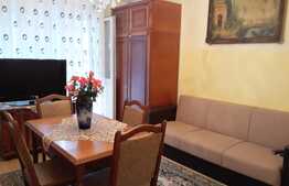 Apartament 2 camere, 55 mp, decomandat, zona strazii Parang