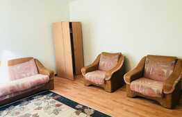 Apartament 2 camere, 70 mp, decomandat, parcare, zona Hotel Athos