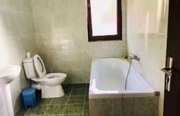 Apartament 2 camere, 70 mp, decomandat, parcare, zona Hotel Athos