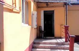 De vanzare casa individuala 60 mp, teren 548 mp, front 11ml, zona strazii Plevnei