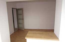 4 camere, renovat complet, partial mobilat, zona Piata Cipariu