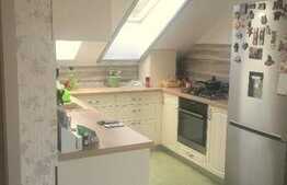 Apartament cu 3 camere, 74 mp, zona strazii Calea Turzii