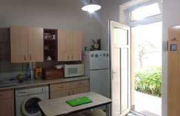 Apartament 2 camere, mobilat si utilat, curte interioara, zona strazii Horea