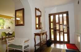 Casa individuala la cheie, 230 mp, 365 mp teren, zona de case!