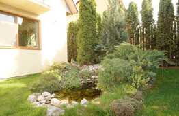 Casa individuala la cheie, 230 mp, 365 mp teren, zona de case!