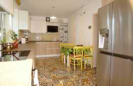 Casa individuala la cheie, 230 mp, 365 mp teren, zona de case!