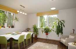 Casa individuala la cheie, 230 mp, 365 mp teren, zona de case!