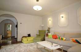 Casa individuala la cheie, 230 mp, 365 mp teren, zona de case!