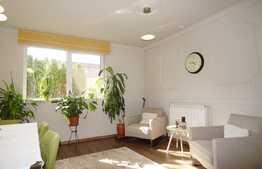 Casa individuala la cheie, 230 mp, 365 mp teren, zona de case!