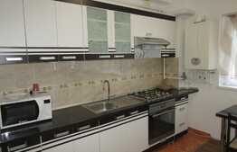 Apartament, 3 camere, 60 mp, zona strazii Calea Turzii