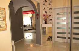 De vanzare apartament 3 camere, 79 mp! LUX!