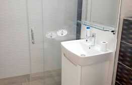 3 camere, 70 mp, decomandat, prima inchiriere, zona UMF