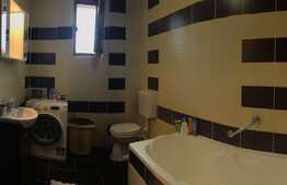 Apartament 2 camere decomandate, 70 mp, parcare, zona Garii