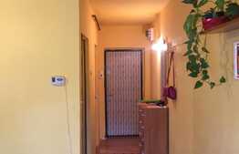 De vanzare garsoniera 24 mp + 3 mp balcon, parcare, zona Cinema Marasti