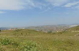 Teren intravilan 868 mp, acces pe drum public asfaltat, zona Dezmir