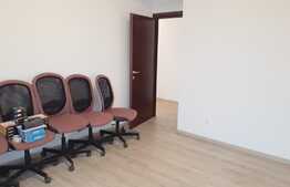 Apartament 3 camere, 66 mp , zona strazii Donath